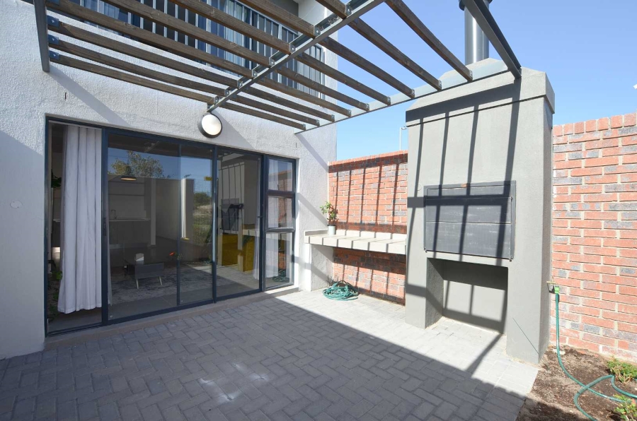 2 Bedroom Property for Sale in Sandown Western Cape